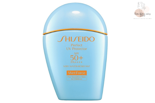 Kem chống nắng Shiseido có khả năng dưỡng ẩm rất tốt